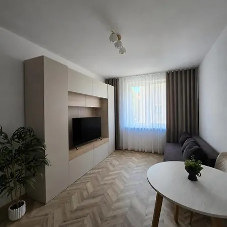 Boleslawiec City Apartment Апартаменти Болеславець
